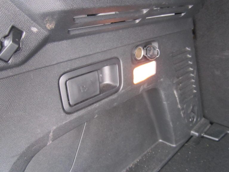 VOWPC4901_VO008084_304411.jpg