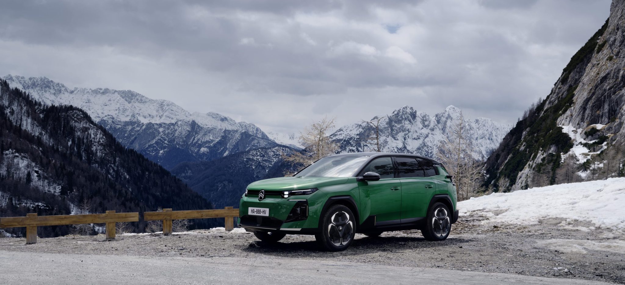 CITROEN_C5AC_VUE_EXTERIEUR-min